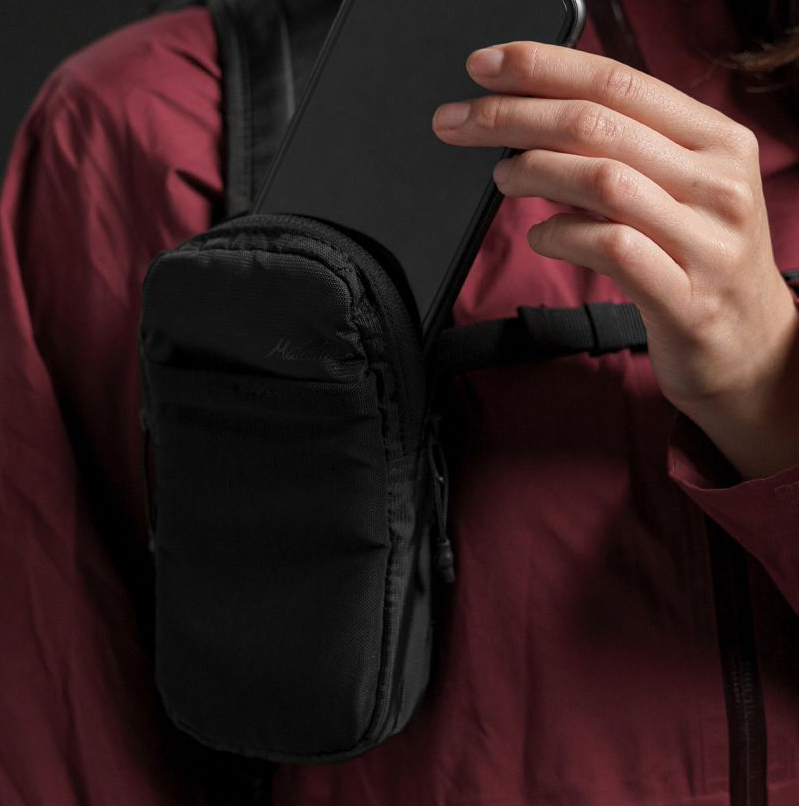 shoulder phone pocket